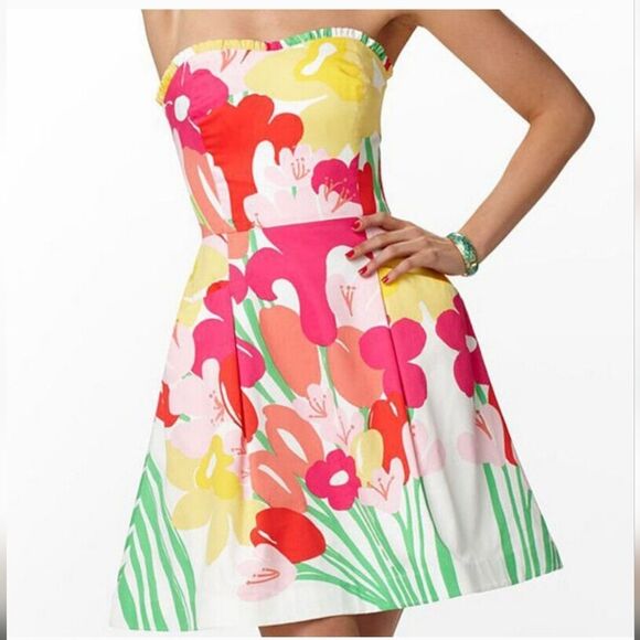 Lilly Pulitzer Lavish Lilly's Place Blossom Floral Strapless Size 2 - Picture 2 of 11